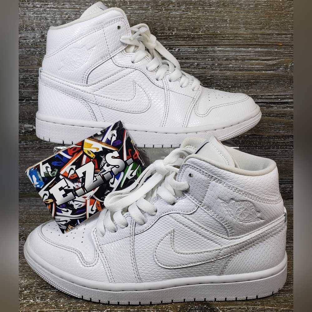 Nike Air Jordan Mid Snakeskin White Sneakers Bq6472-110 Women